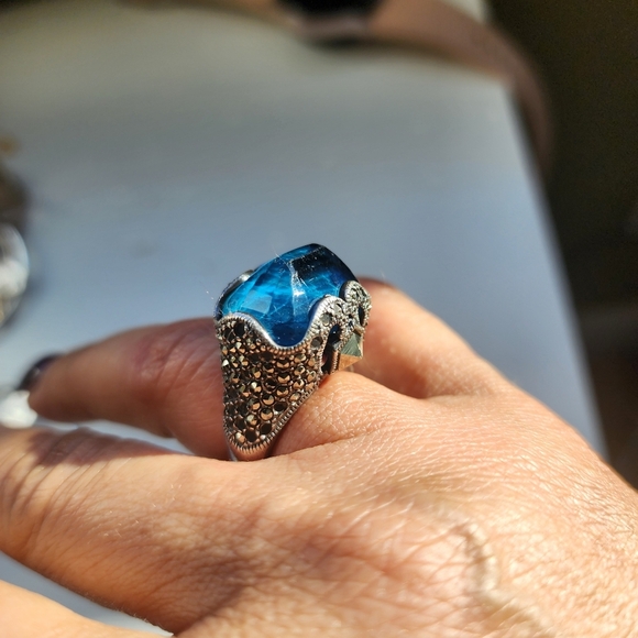 Elegant Blue Gemstone 925 Silver Ring - Picture 7 of 10